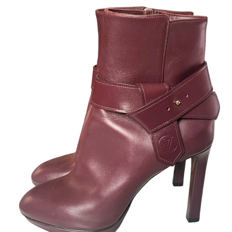 Bottines Louis Vuitton, Neuf, pointure 38,5, talon 10