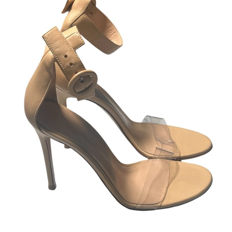 Escarpins Portofino 105 Gianvito Rossi, Excellent état, pointure 37, talon 10,5, vue 2
