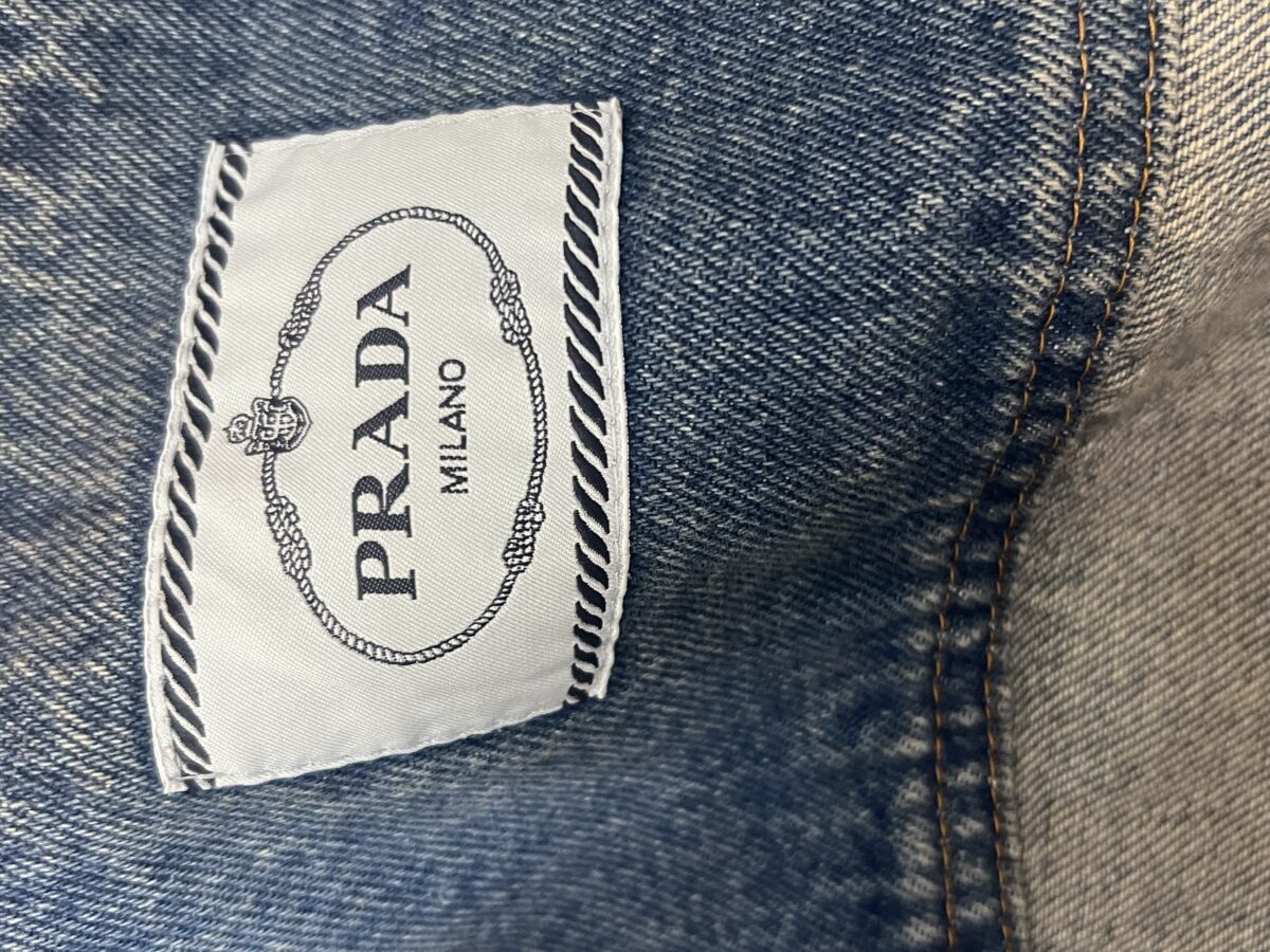 Veste en jean Prada, Excellent état, taille 38, vue 5