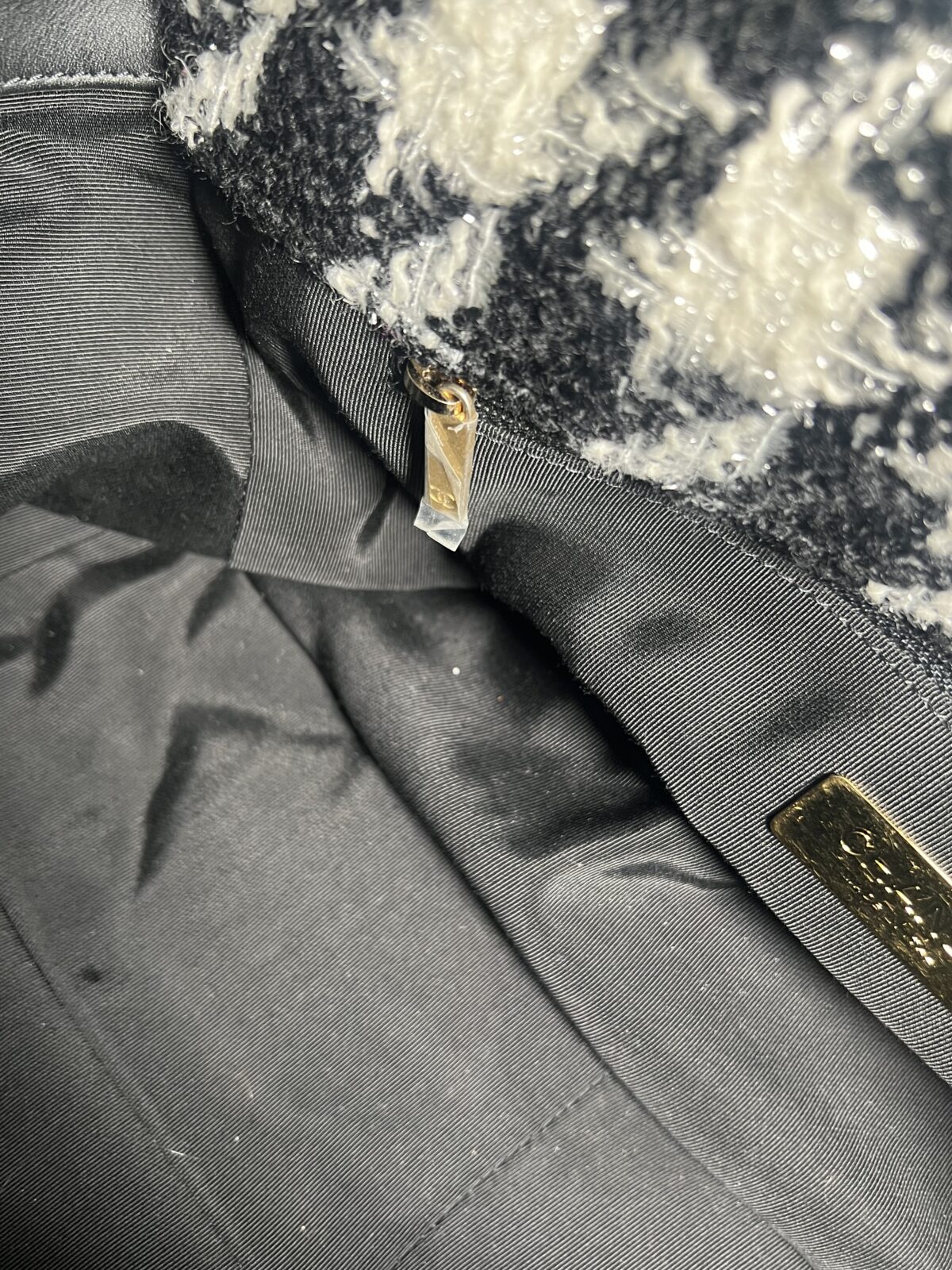 Sac Chanel 19 XL – Image 8
