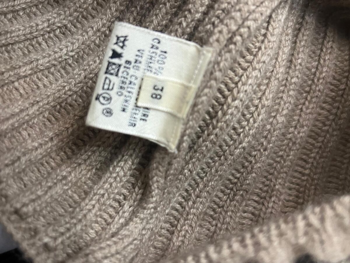 Robe col roulé Hermès en laine – Image 5