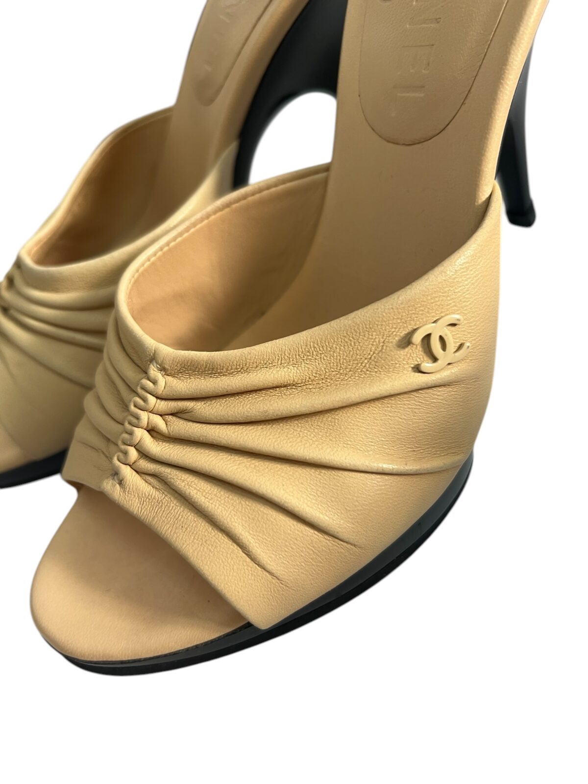 Sandales à talon Chanel – Image 4
