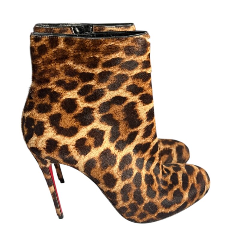 Bottines Louboutin, Neuf, pointure 36,5, talon 10, vue 2