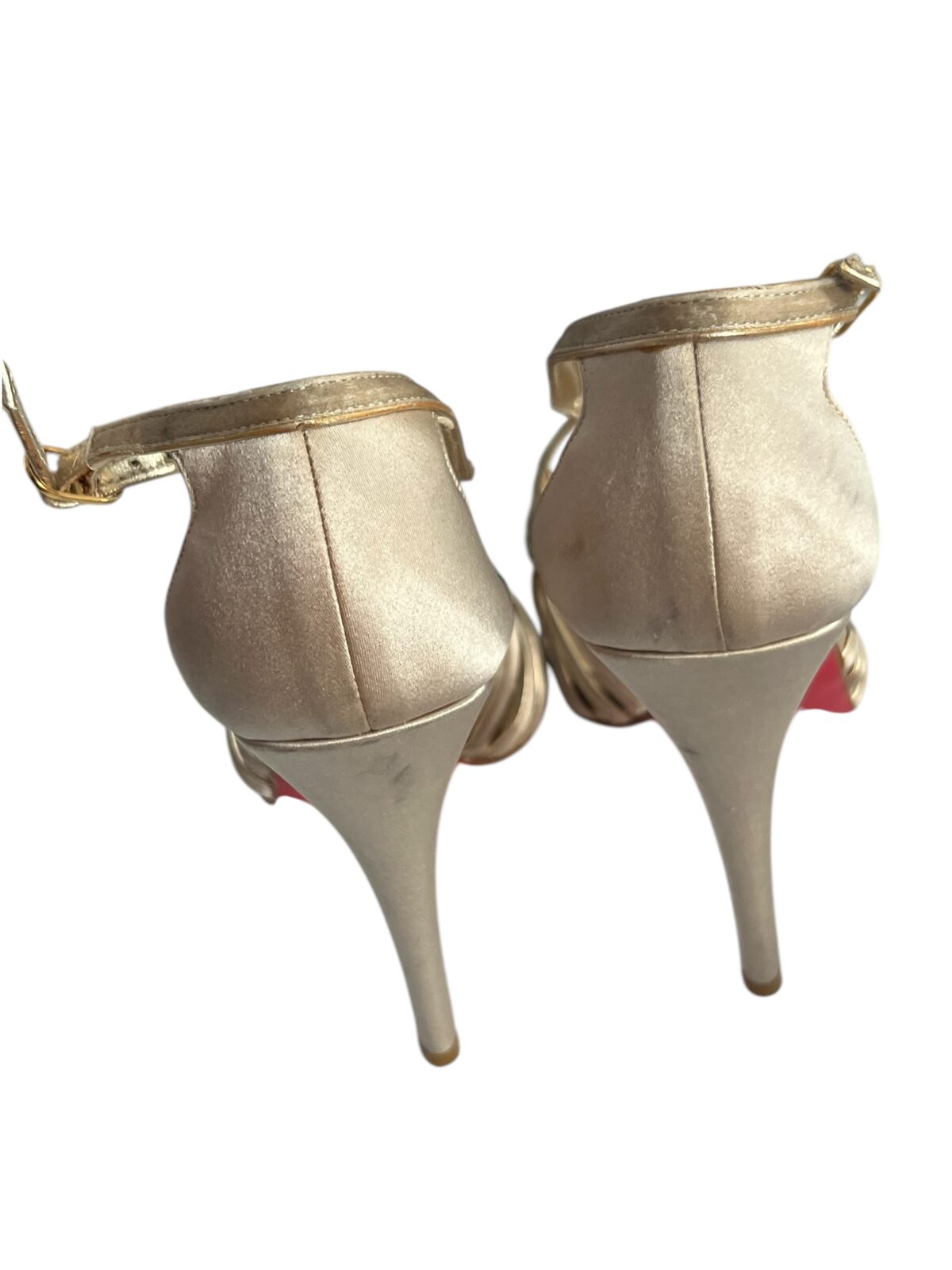 Sandales à talon Louboutin – Image 4