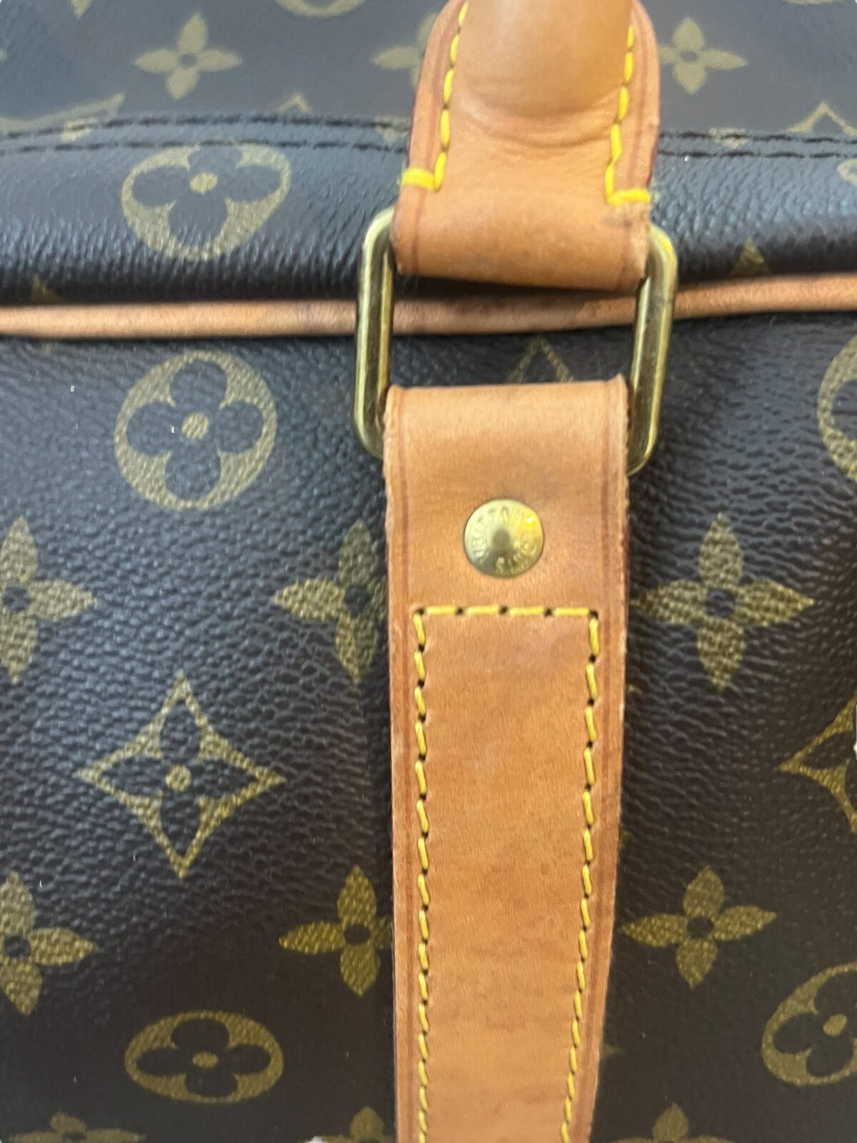 Valise Louis Vuitton, Très bon état, vue 11