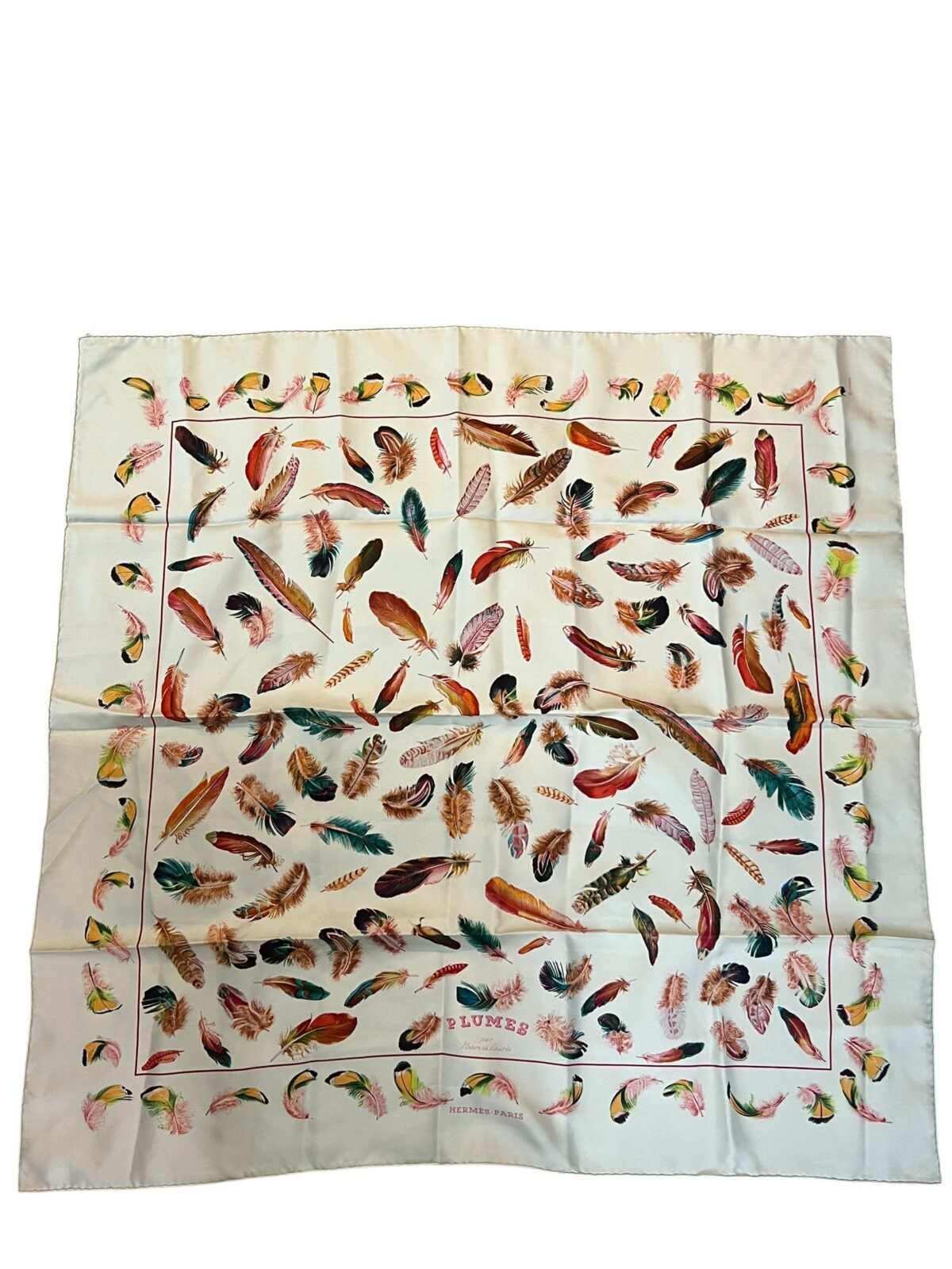 Foulard Hermès, Très bon état