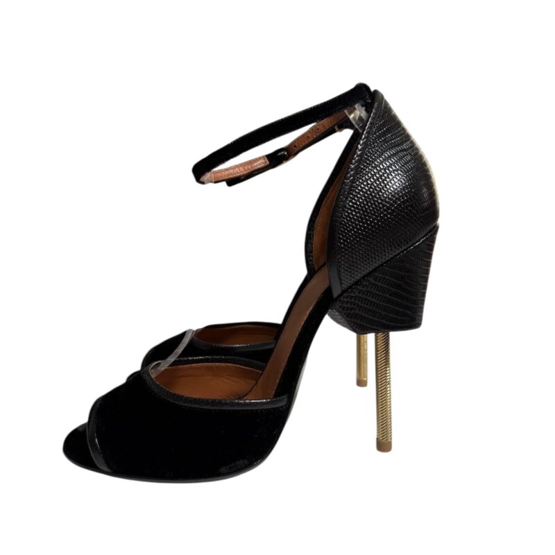 Escarpins Givenchy, Excellent état, pointure 38