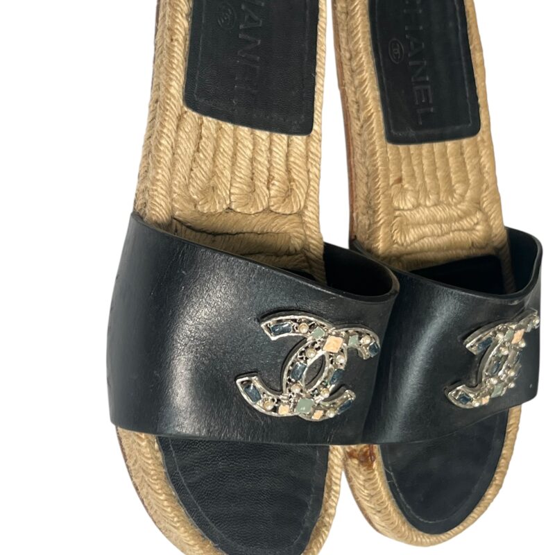 Sandales Chanel, Bon état, pointure 36, vue 2