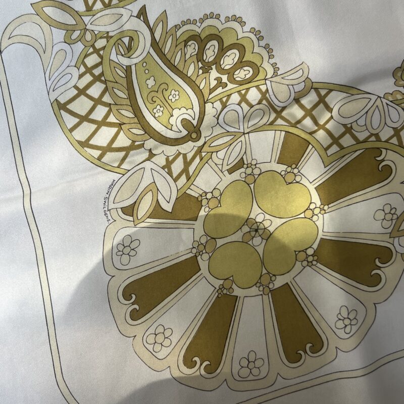 Foulard Hermès, Bon état, vue 2