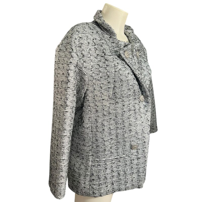 Veste Chanel, Excellent état, taille 48, vue 2