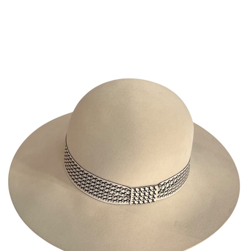 CHAPEAU HERMES