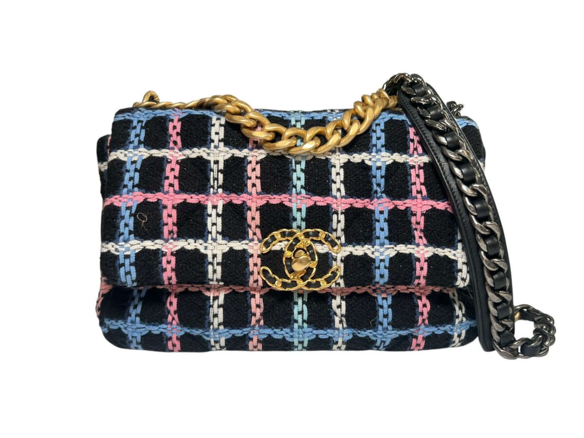 Sac Chanel 19 - seconde main BLUXE Geneve