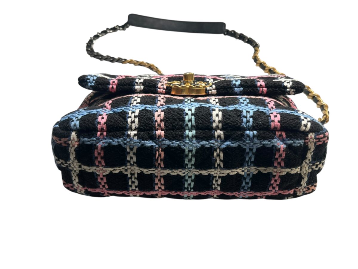 Sac Chanel 19 - seconde main BLUXE Geneve