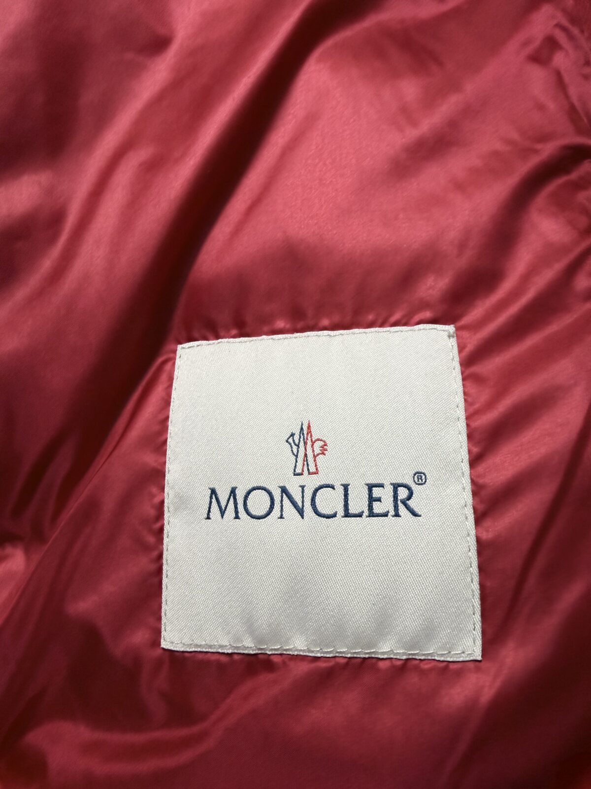 Veste Moncler - seconde main BLUXE Geneve