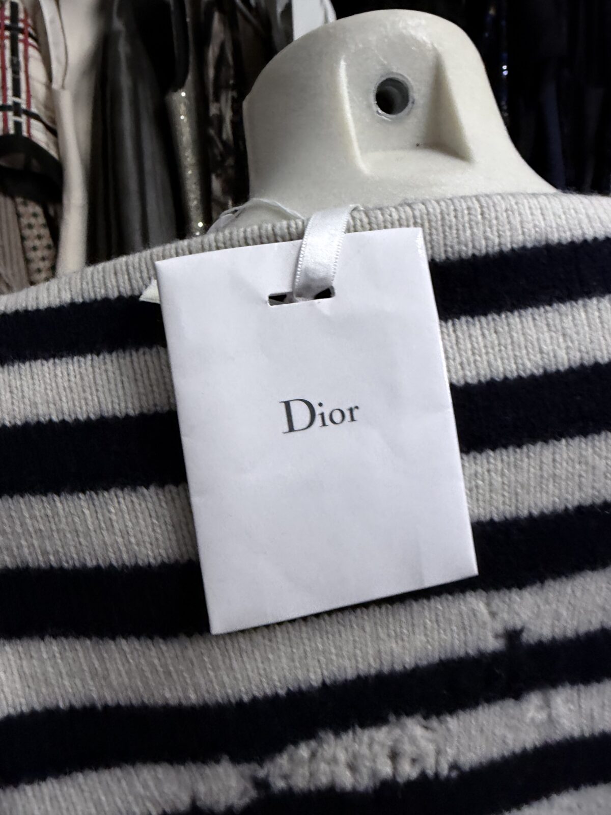 Pull Dior - seconde main BLUXE Geneve