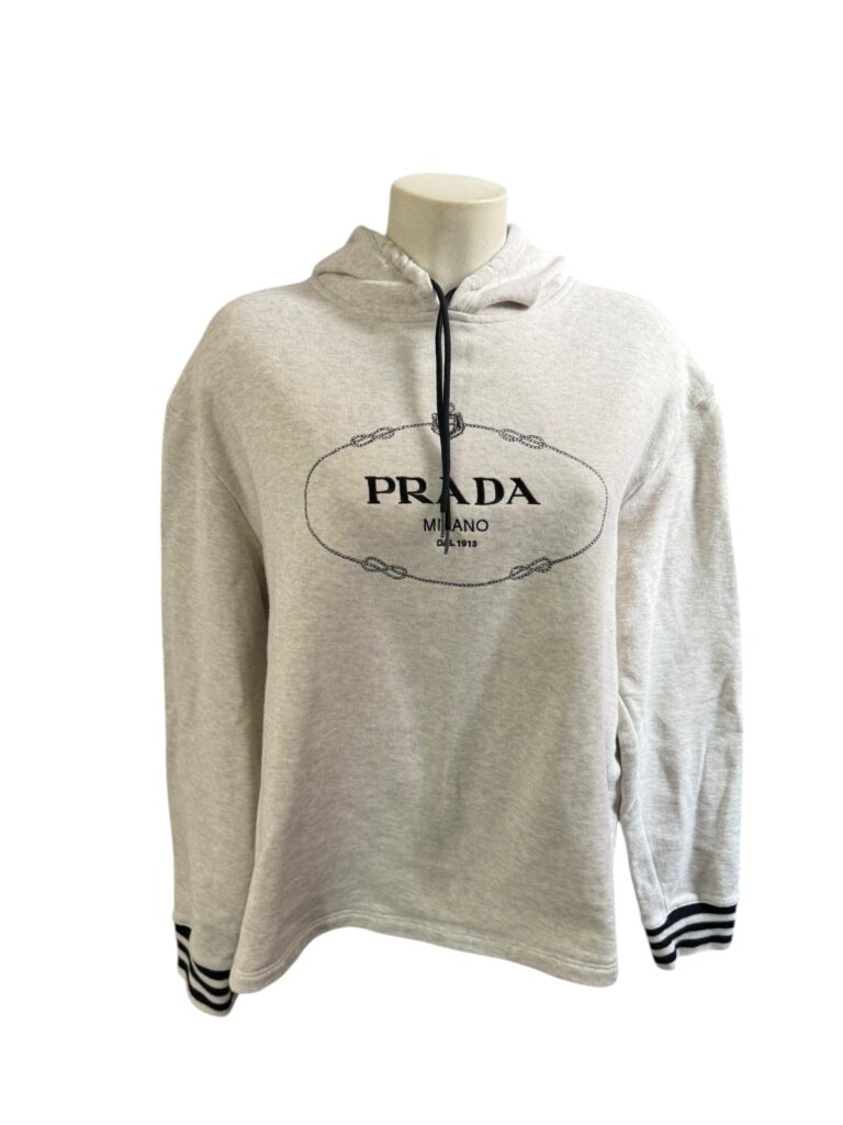 Pull Prada