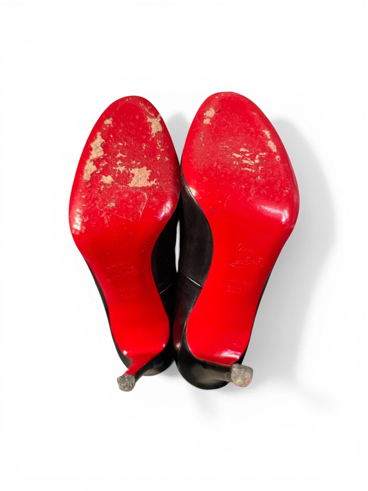 Escarpins Louboutin, Bon état