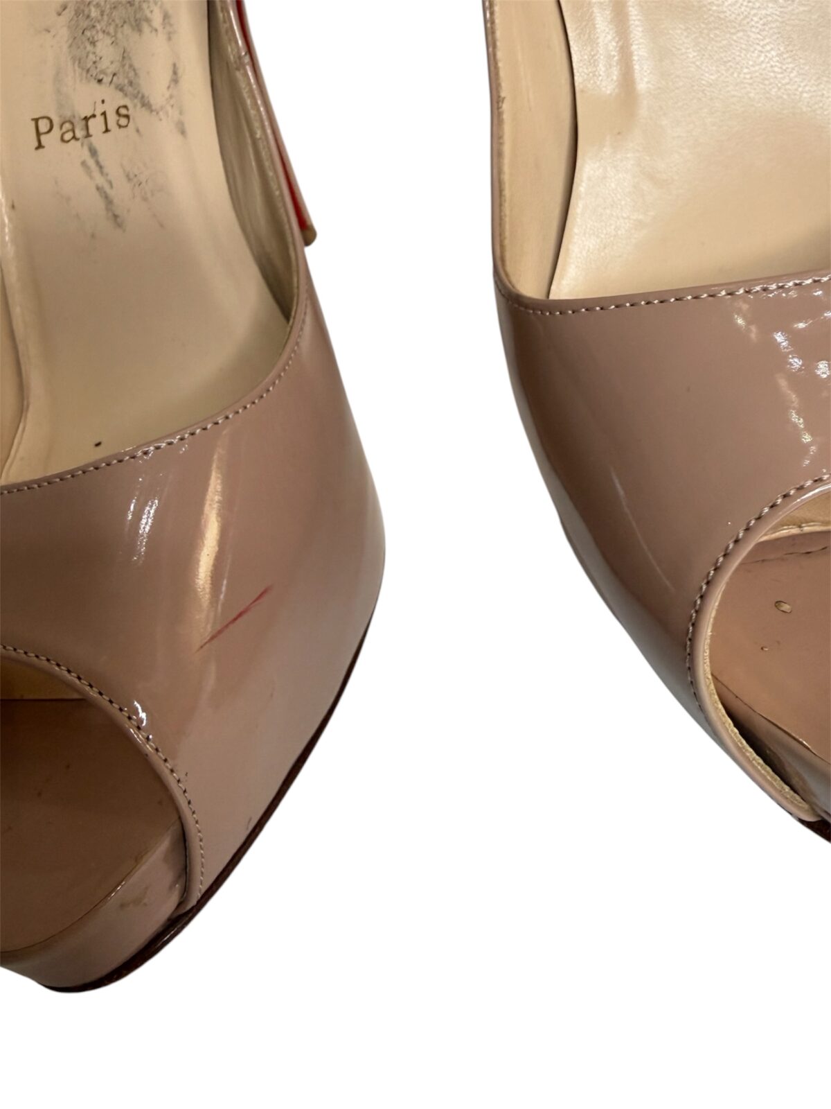 Escarpins Louboutin, Bon état