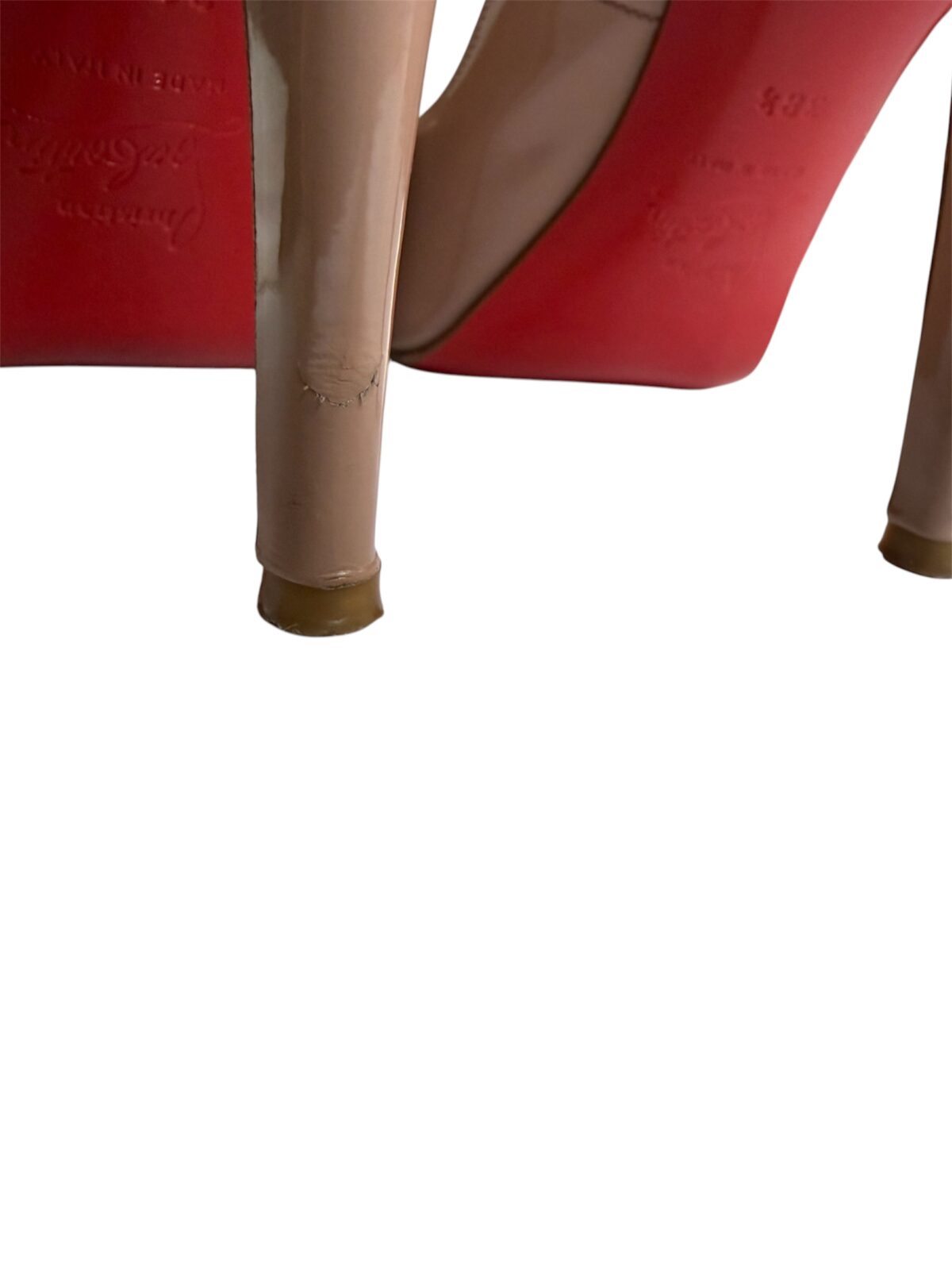 Escarpins Louboutin, Bon état