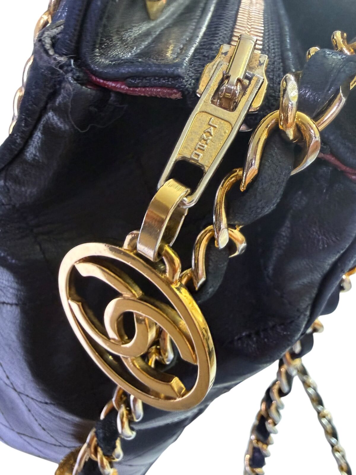 Sac Chanel vintage, Très bon état