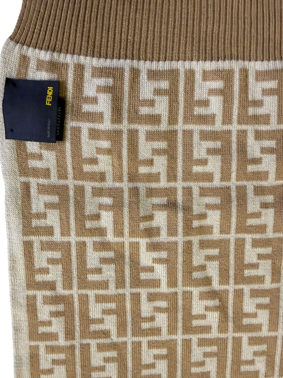 Écharpe Fendi, Excellent état