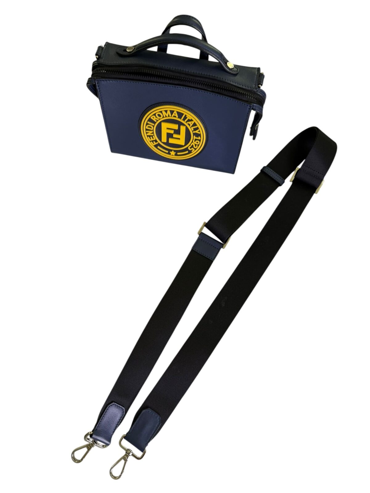 Sac Fendi, Excellent état