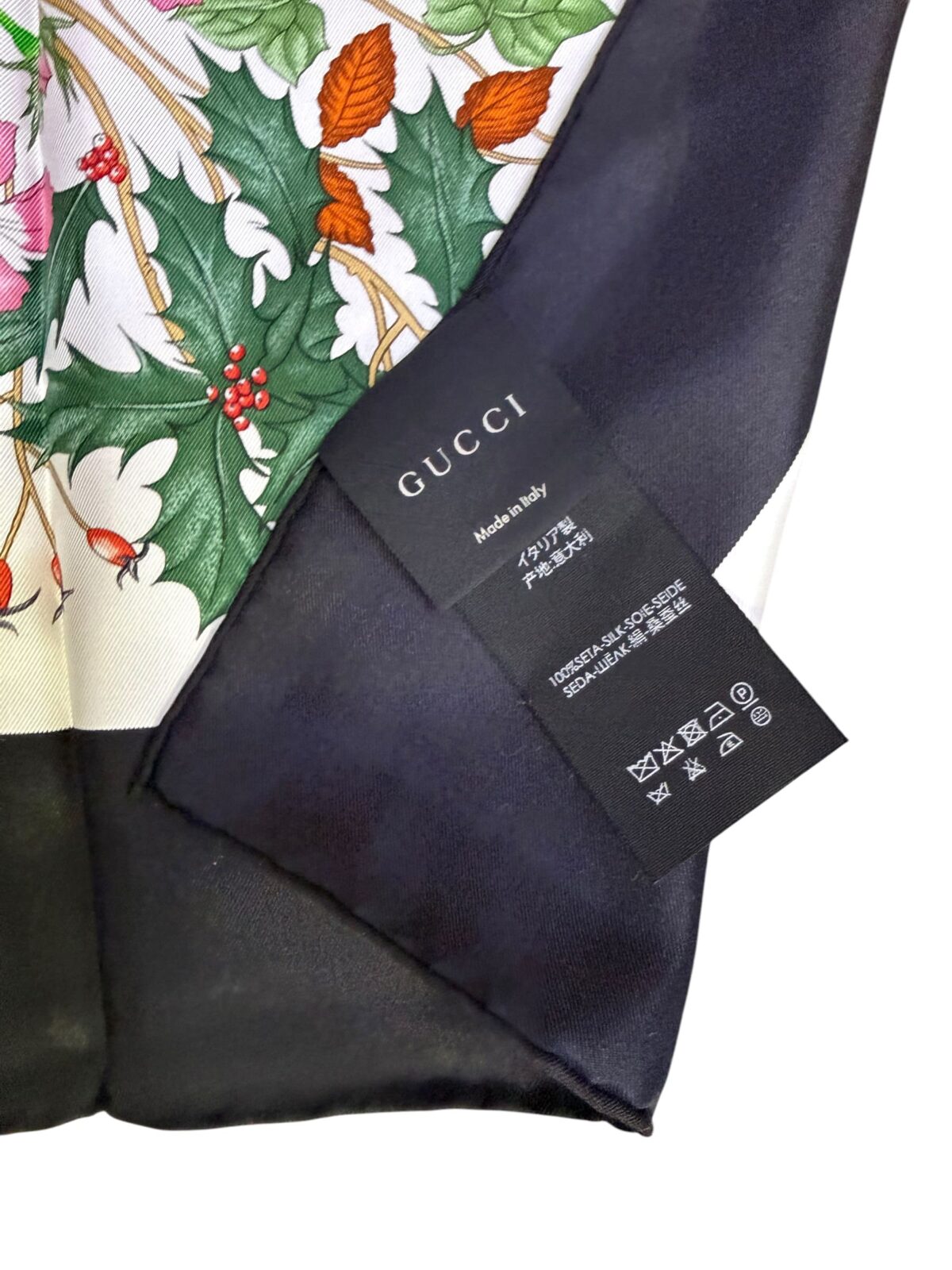 Carré Gucci, État Neuf
