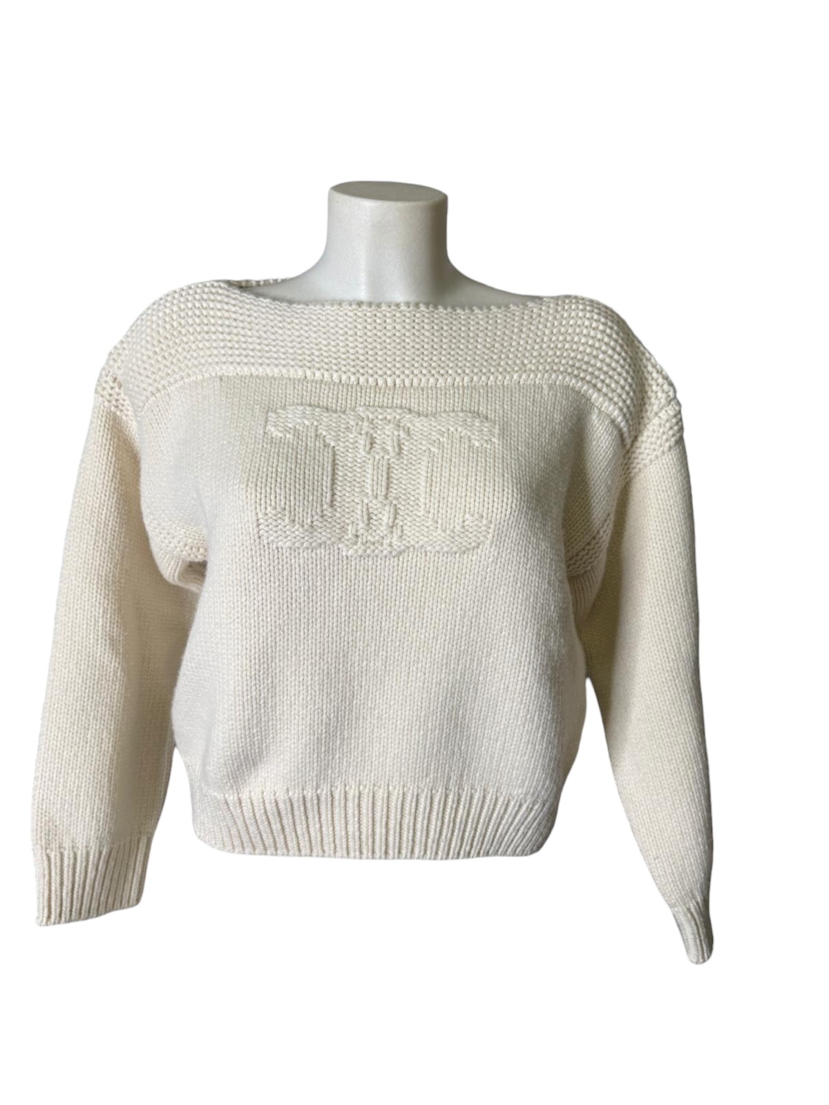 Pull Céline