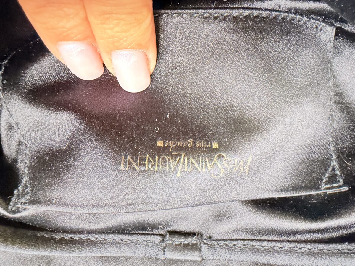 Pochette Yves Saint Laurent, Excellent état