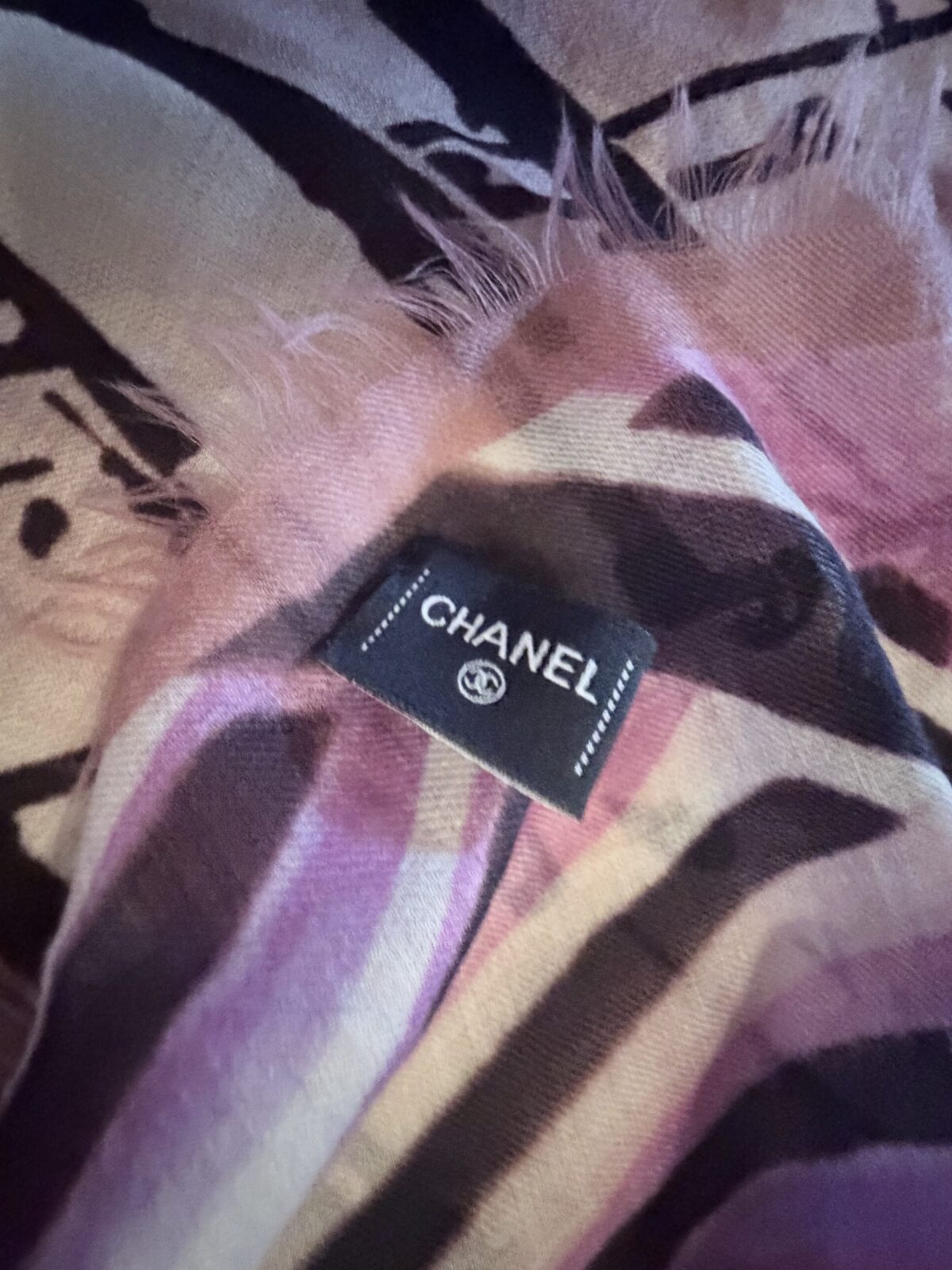 Foulard Chanel, Excellent état