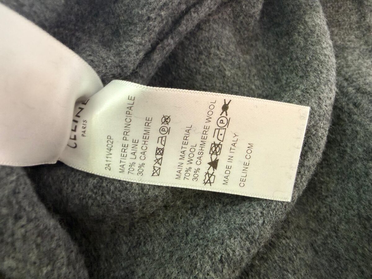 Pull Céline