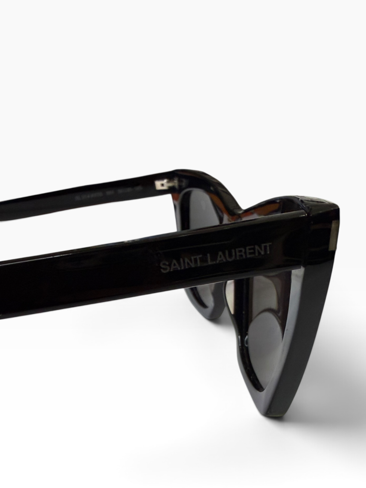 Lunettes de soleil Saint Laurent, Excellent état