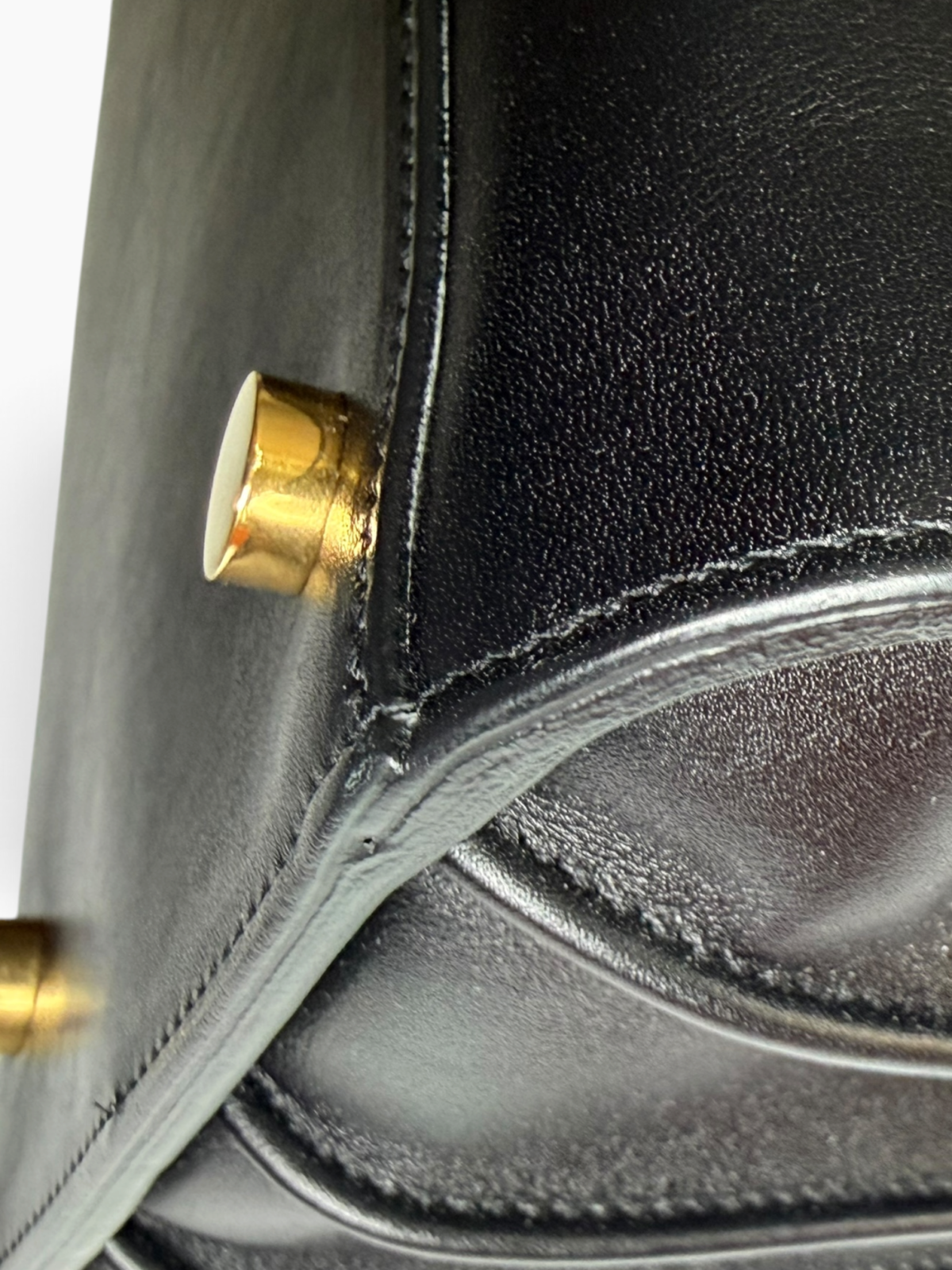 Sac Saint Laurent, Très bon état