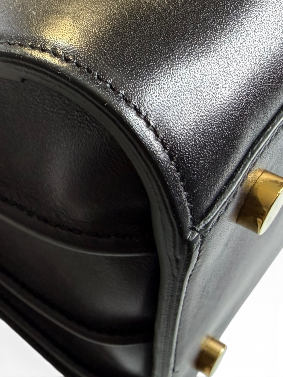 Sac Saint Laurent, Très bon état