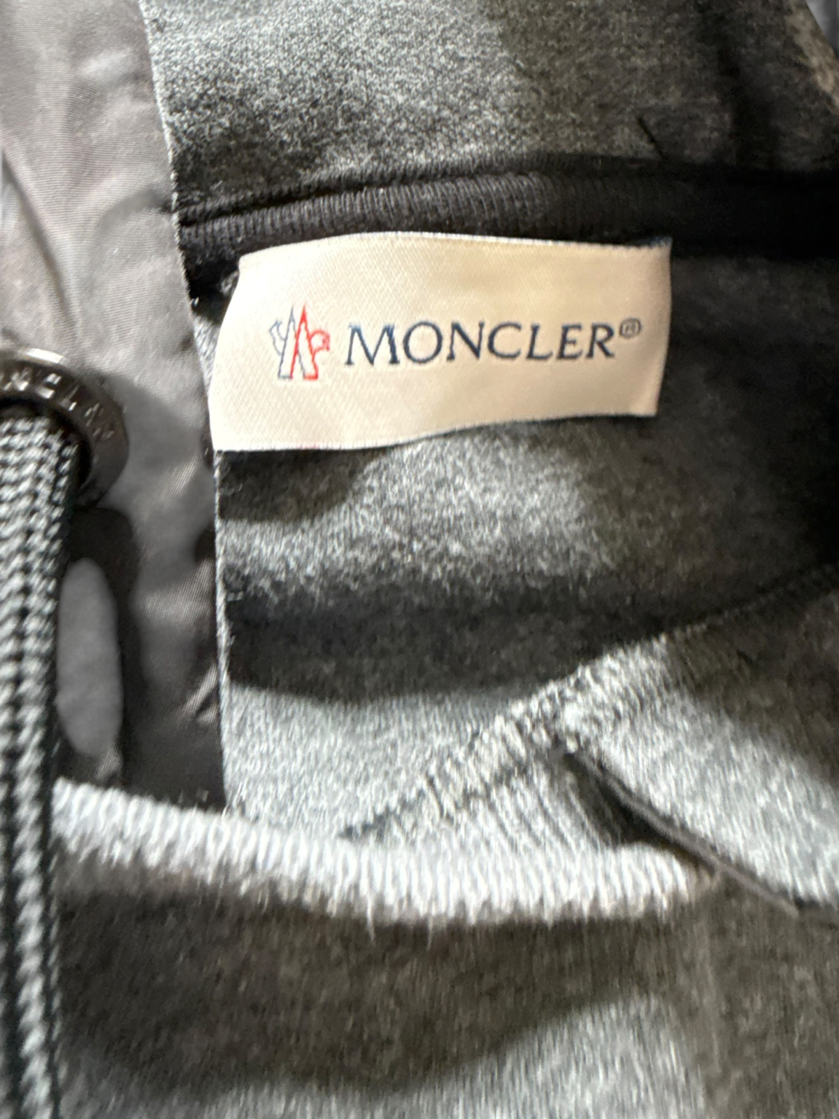 Pull Moncler, Excellent état