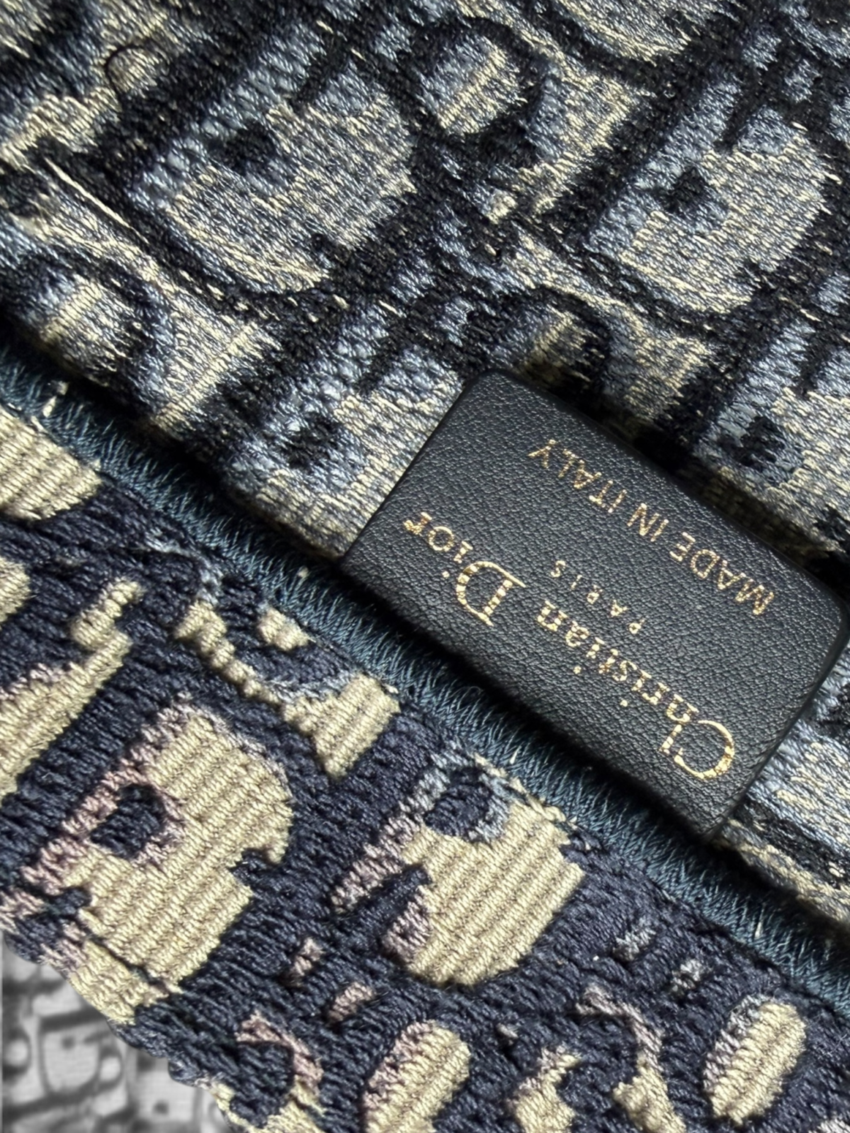 Sac Dior Book Tote, Très bon état