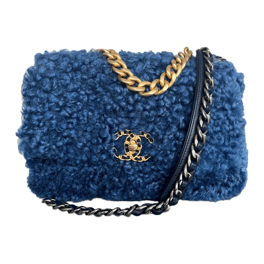 Chanel 19