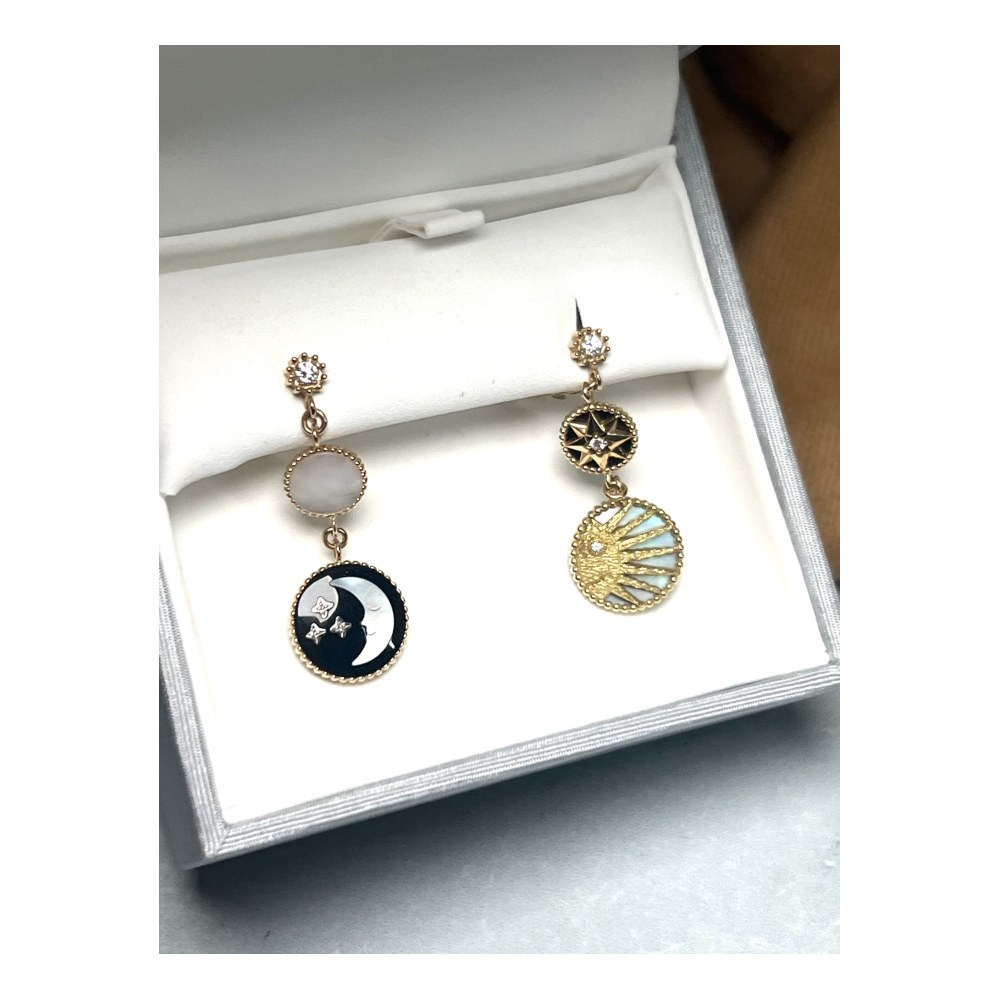 Boucles d'oreilles Dior