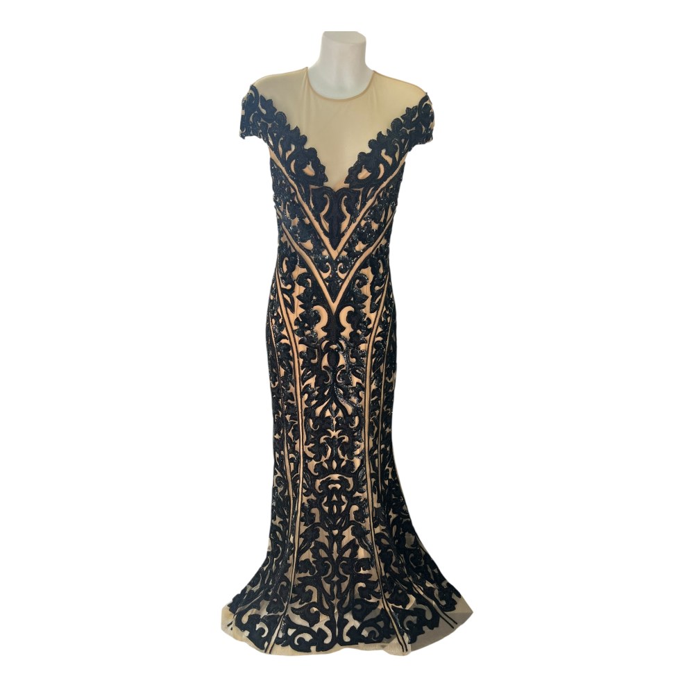Robe Zuhair Murad